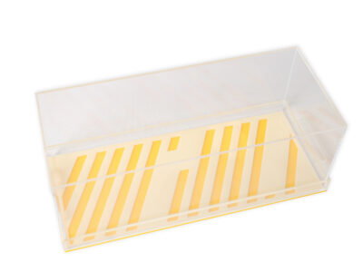 Linear Cake Stand