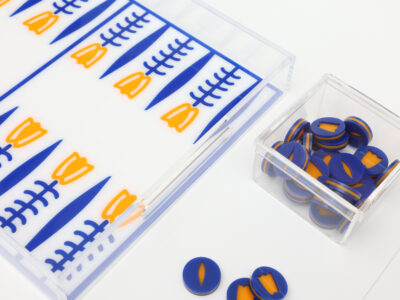 Acrylic backgammon board
